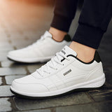 Lightweight PU Leather Men Shoes Breathable Men Sneakers